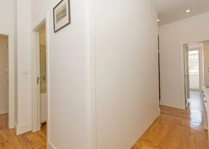 Center Апартаменти